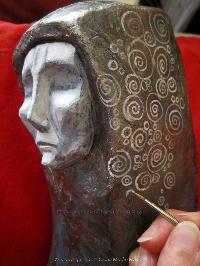 Policromia escultura Mendiga. Gloria Moran Mayo